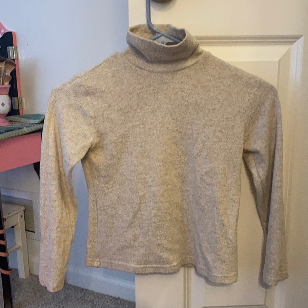 Girls turtleneck sweatshirt